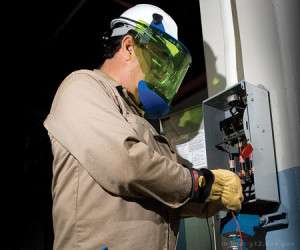 Oil Rig Electrician job description, duties, tasks, and responsibilities 