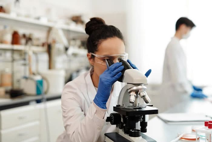 Medical Research Assistant Job Description