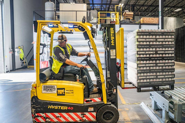 Warehouse Storekeeper Job Description