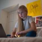 20 Best Online Jobs for 15-Year-Olds at Home