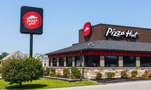 Pizza Hut Hiring Process: Job Application, Interviews, and Employment