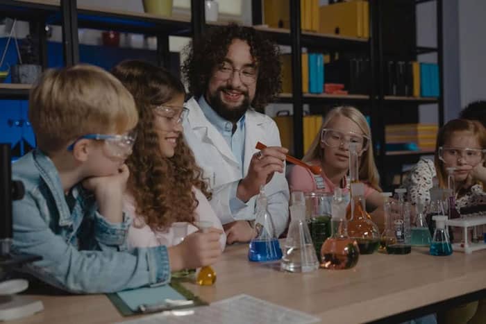 High School Chemistry Teacher Job Description