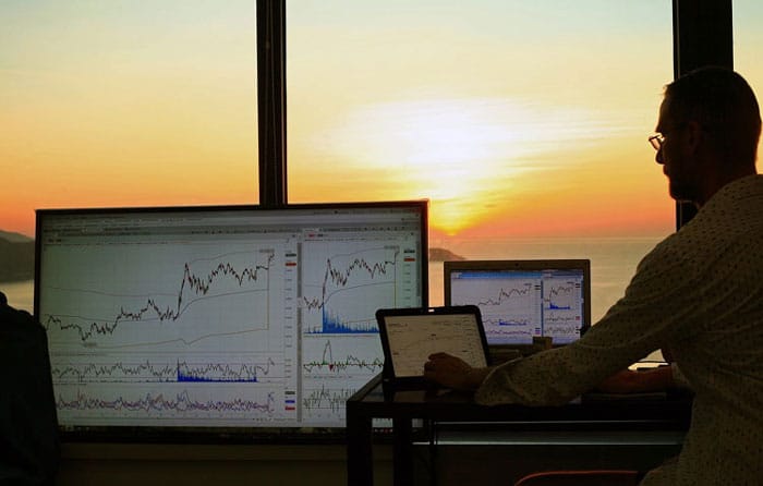 Stock Broker Job Description