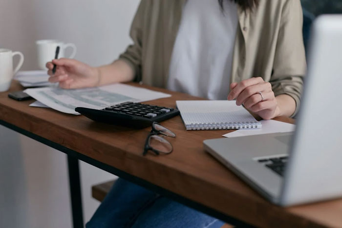 Accounting Associate Job Description