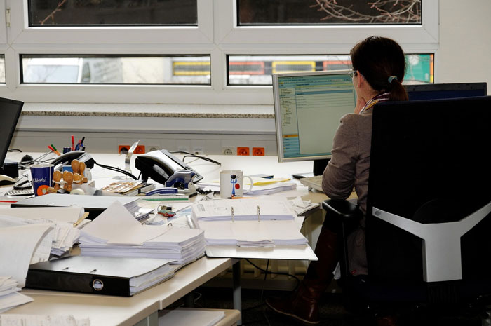 Accounts Receivable Clerk Job Description