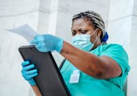 How to Become a Registered Nurse