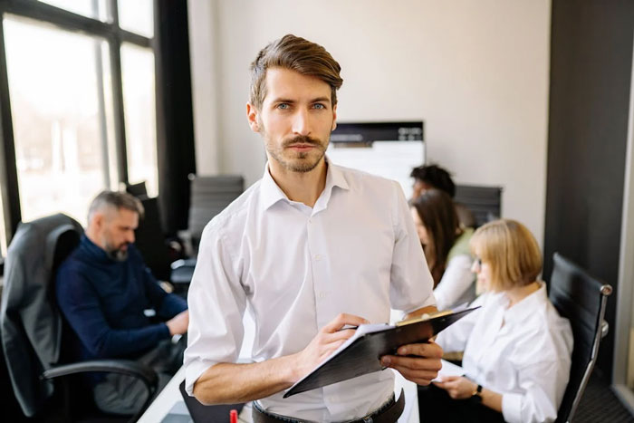 Operations Team Leader Job Description