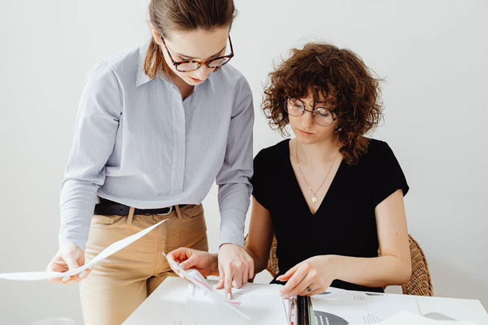 Payroll Consultant Job Description