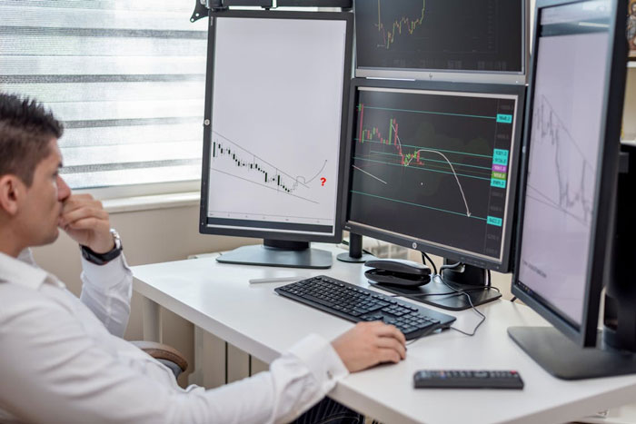 Reporting Analyst Job Description