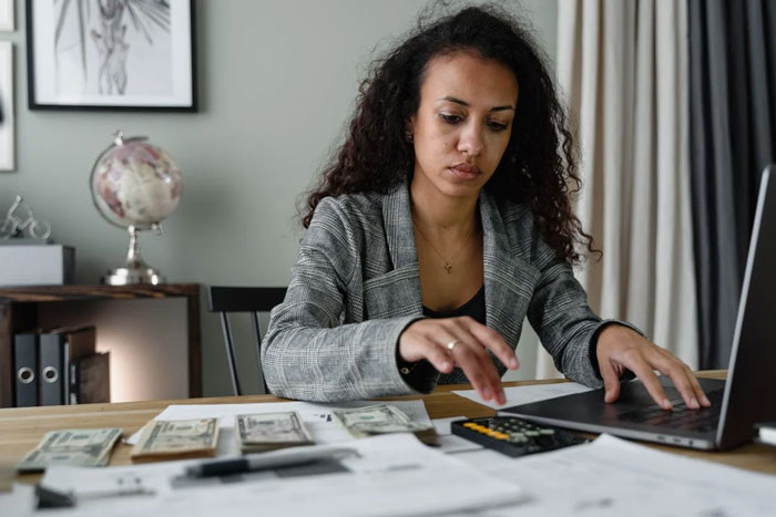 Senior Accountant Payroll Job Description