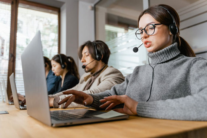 Senior Customer Service Representative Job Description