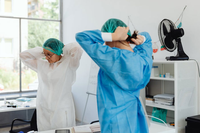 Surgical Assistant Job Description